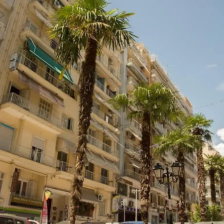 Julie's Sunshine Apartament Saloniki